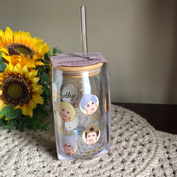 Silver Buffalo Other - Golden Girls Glass Tumbler with Straw
